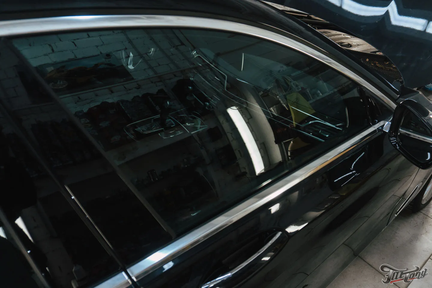 Очистка и защита хрома от реагентов на BMW 7